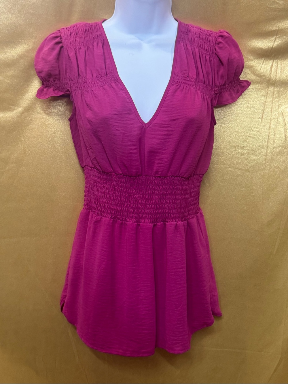 Banana Republic Magenta‎ V-Neck Smocked Waist Blouse - Size XS